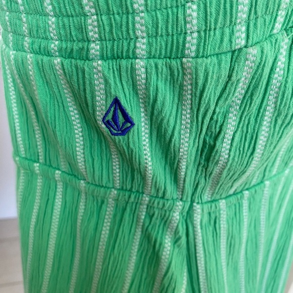 Volcom strapless, summer dress with pockets size large - Picture 6 of 9